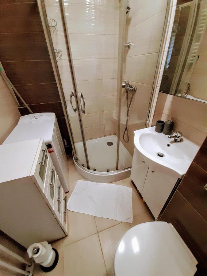 Apartament Ostrowskiego Apartment Wroclaw Ngoại thất bức ảnh